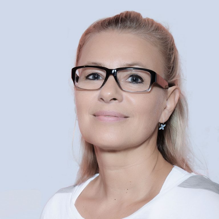 Nora Lang - Polaris Tours