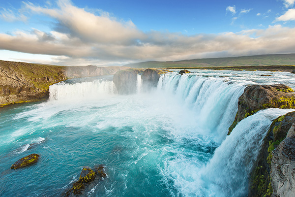 godafoss polaris tours
