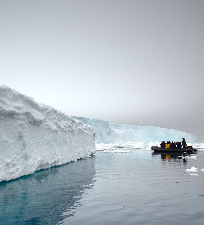 Zodiac-EBell-(Heritage-Expeditions