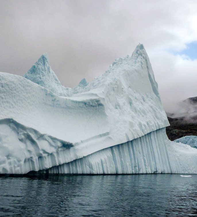 Northeast-Greenland,-Icebergs,-September--Katja-Riedel-Oceanwide-Expeditions
