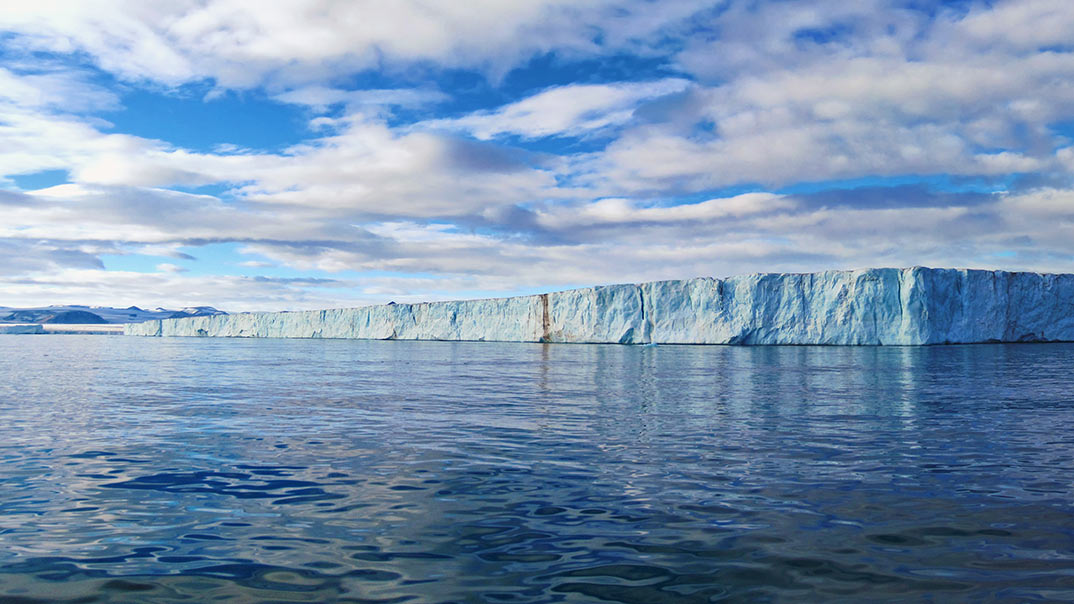 spitzbergen-gletscher-kante-kueste-ss-pt