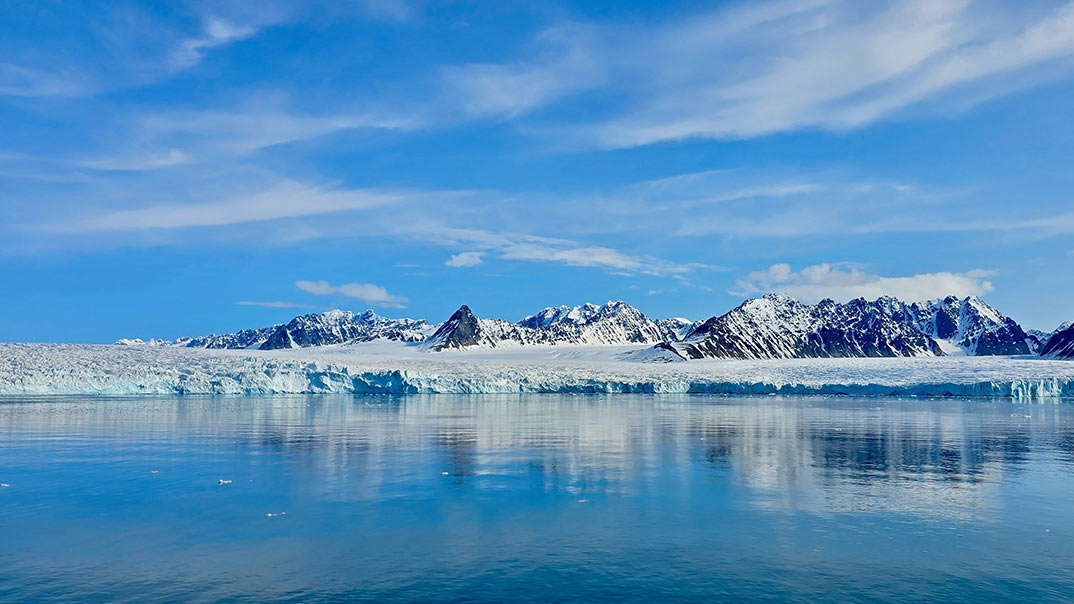 spitzbergen-landschaft-gletscher-ss-pt