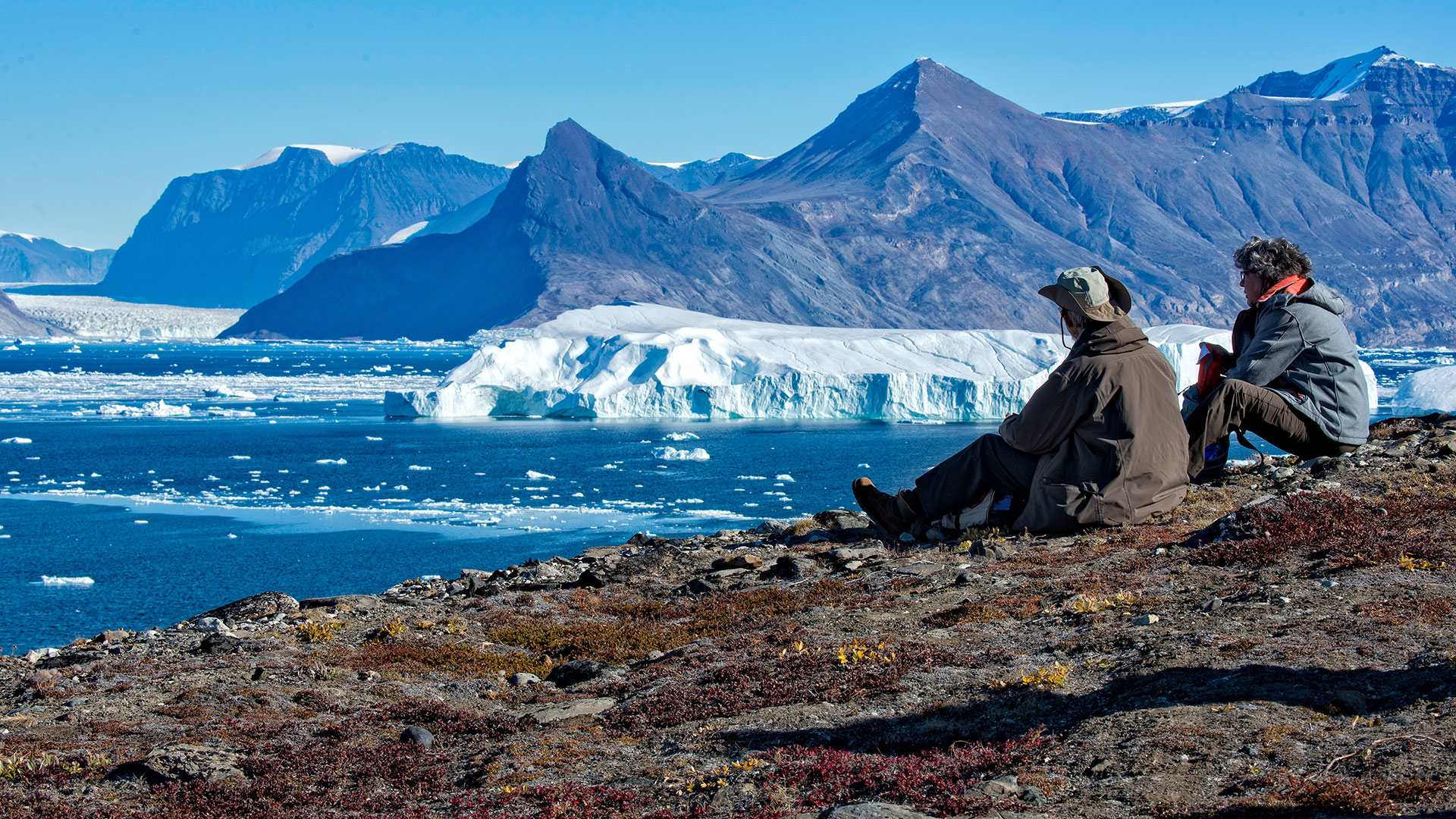 AC_Dennis-Minty---Greenland---Karrat-Fjordy