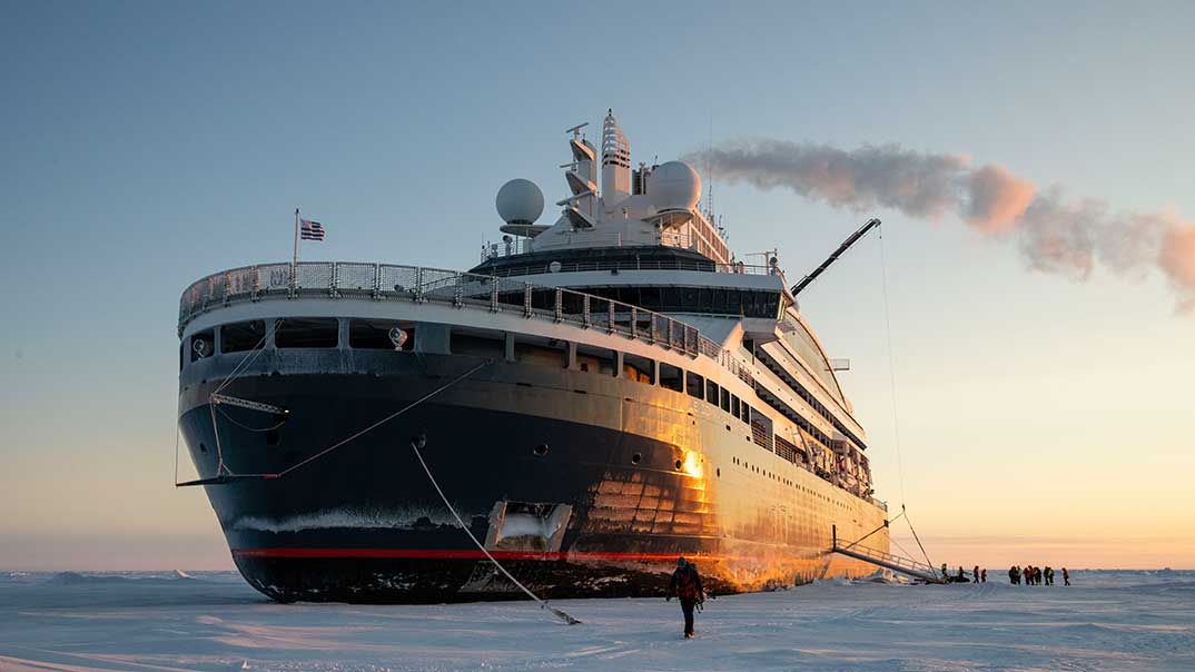 No-2062_CC260924_Ocean-Arctique-StudioPONANT_MorganeLanco