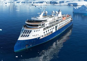 Die Ocean Explorer auf dem Weg zum Südpolarkreis